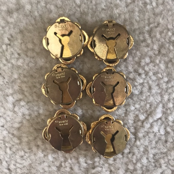 Vintage Button Covers - Picture 5 of 7